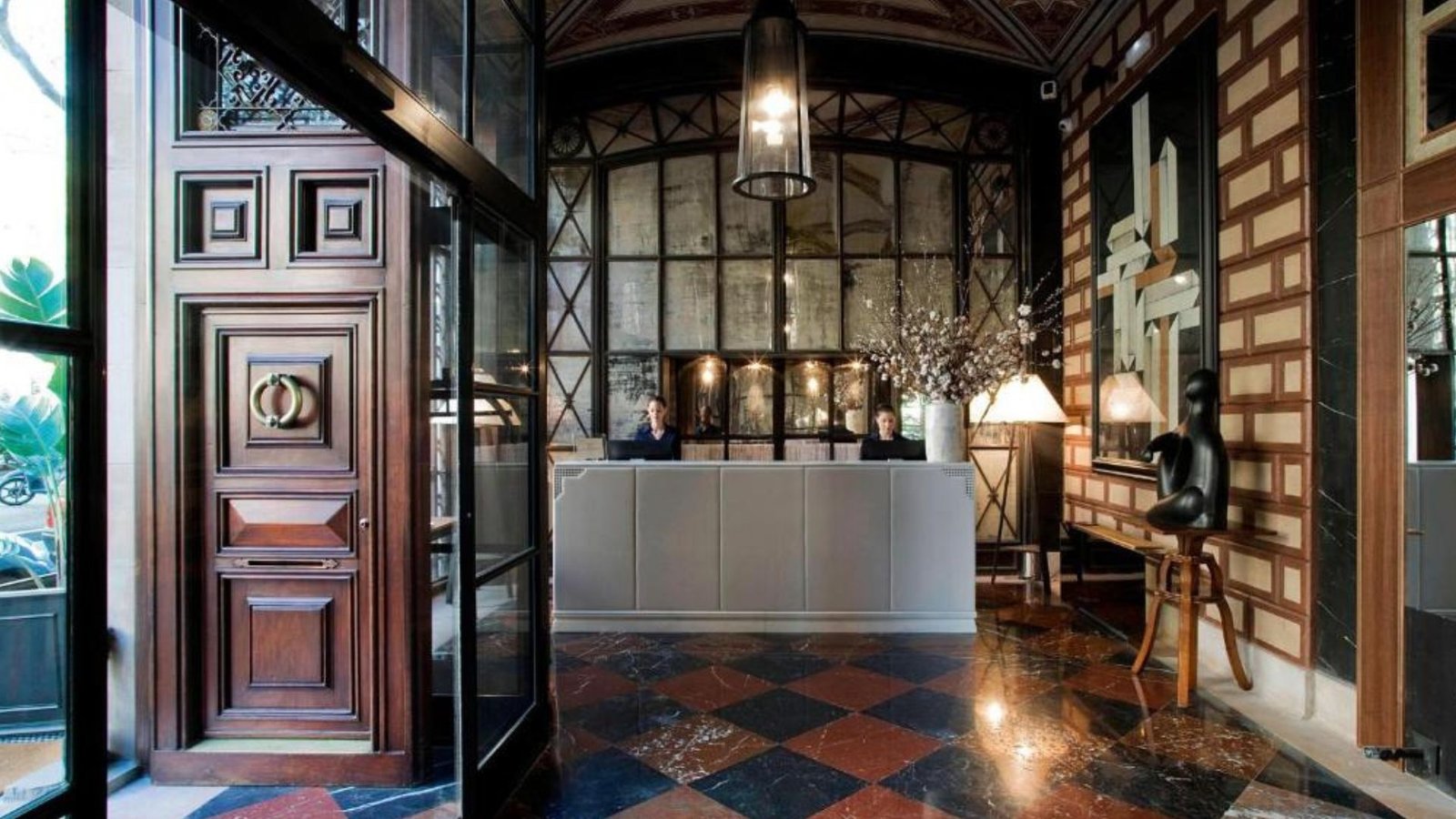 BARCELONA’S MERCANTILE PAST GIVEN AN ASPIRATIONAL BREATH,  THE COTTON HOUSE HOTEL