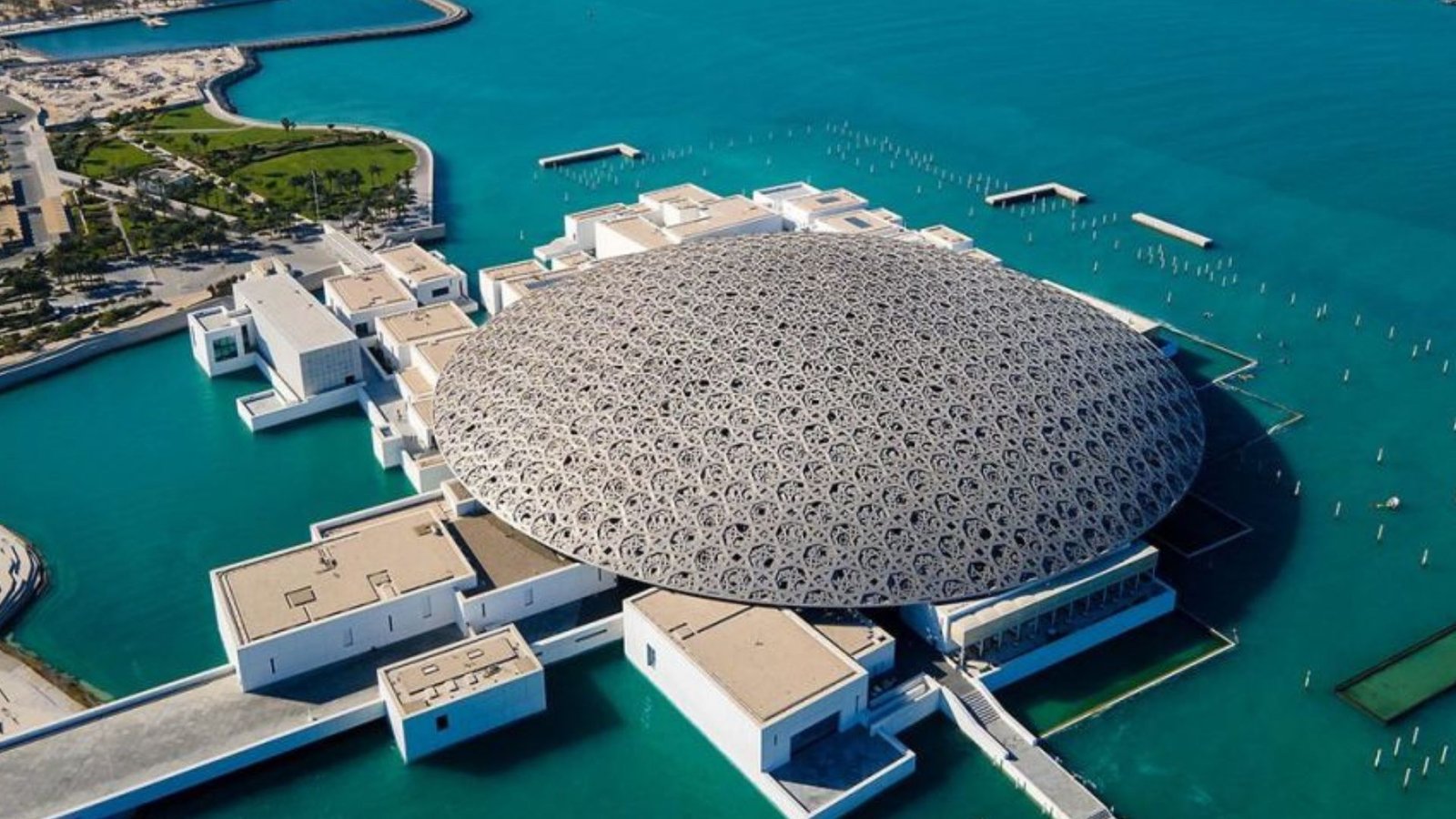 MIDDLE EASTERN STAR: JEAN NOUVEL’S LOUVRE ABU DHABI MAKES ITS GRAND DEBUT