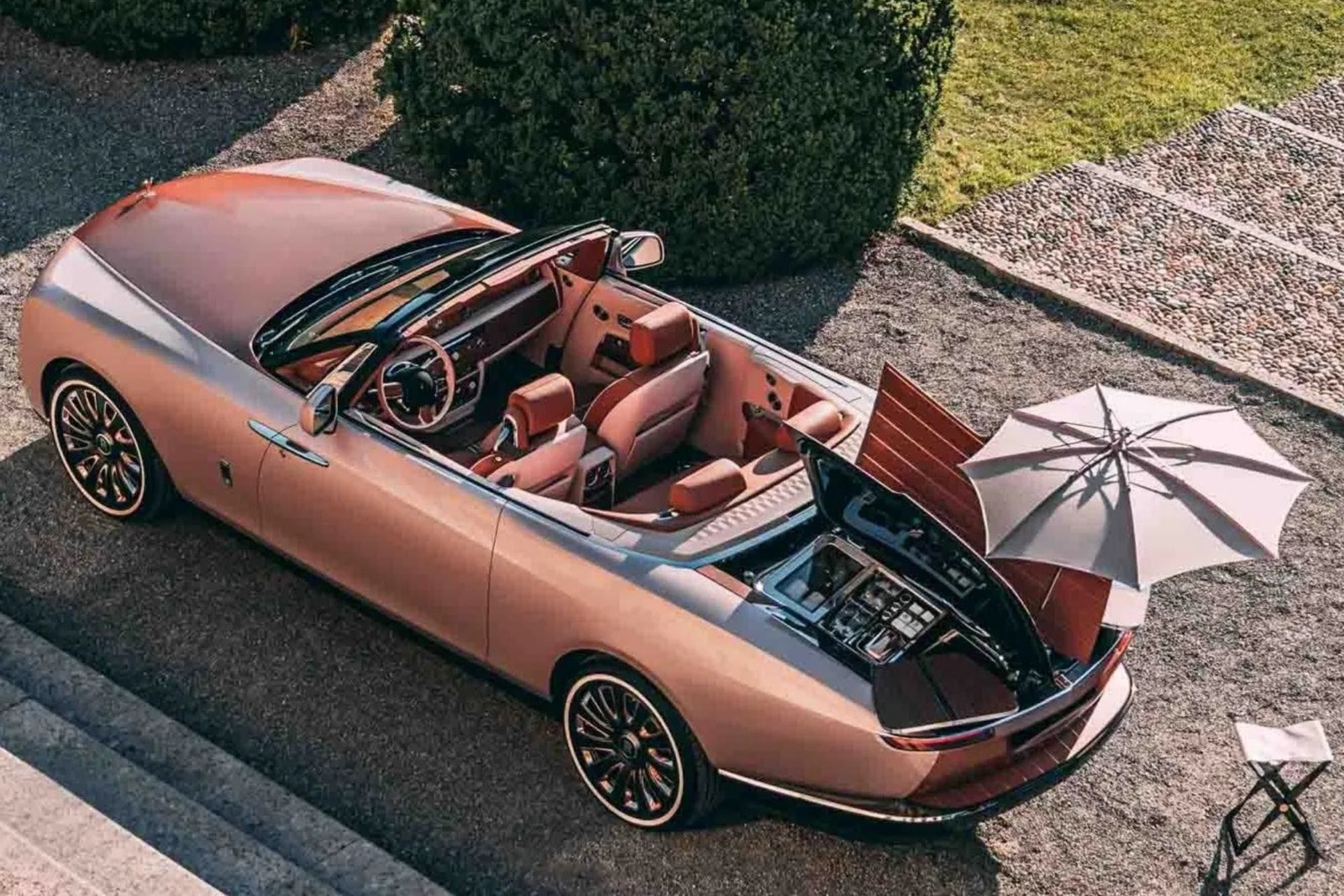 Rolls-Royce Launches Coachbuild Collection