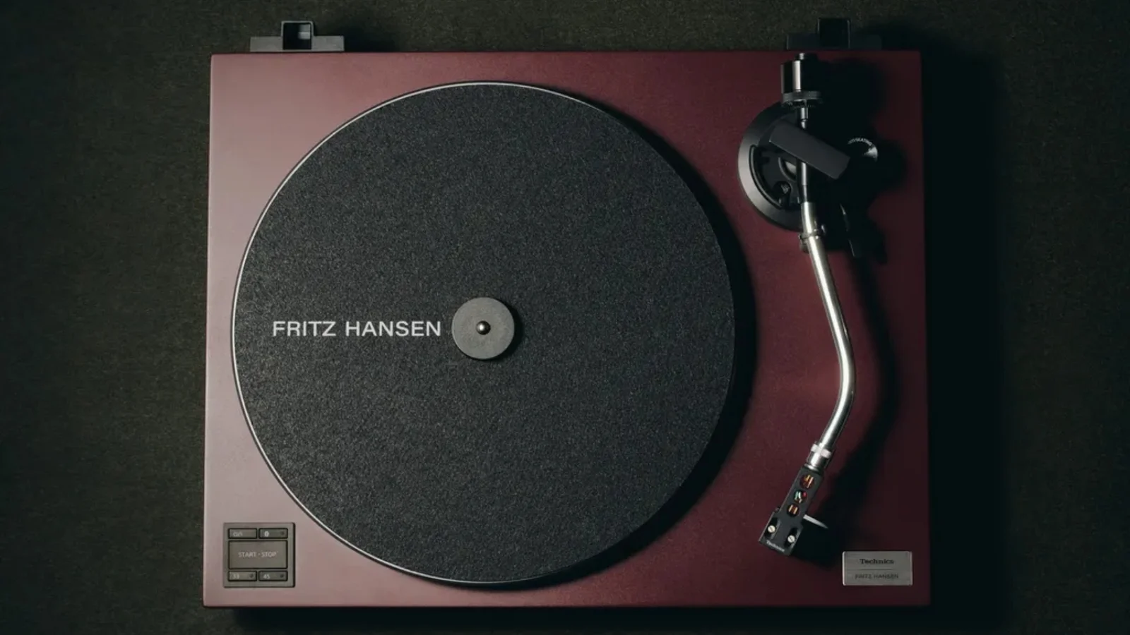 Fritz Hansen And Technics Pair Light And Sound