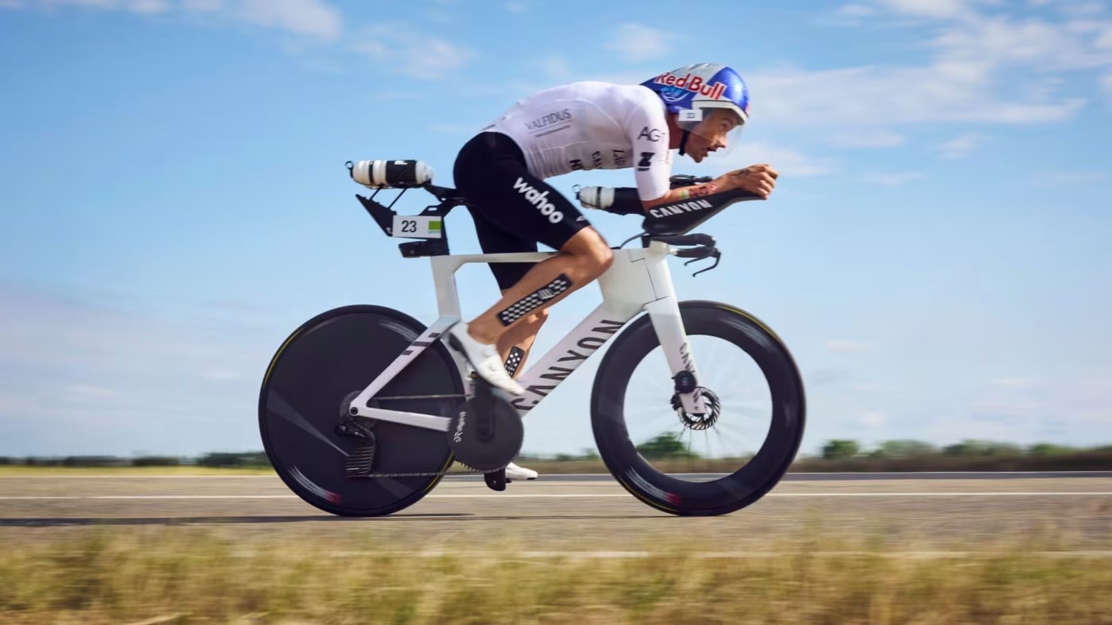 Canyon’s New Speedmax Brings Pro-Level Aero To Amateurs